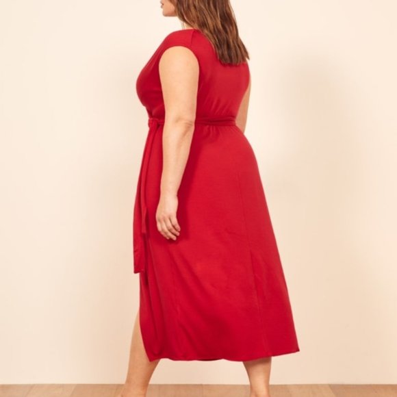 Reformation Sage Wrap Dress in Cherry NEW - Picture 4 of 7